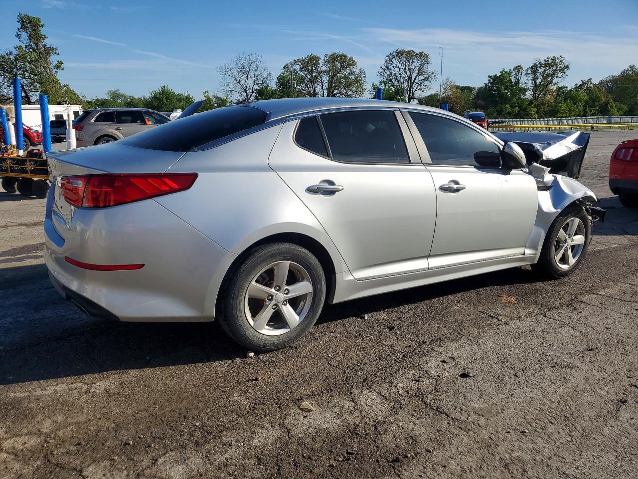 2015 KIA OPTIMA LX photo 3