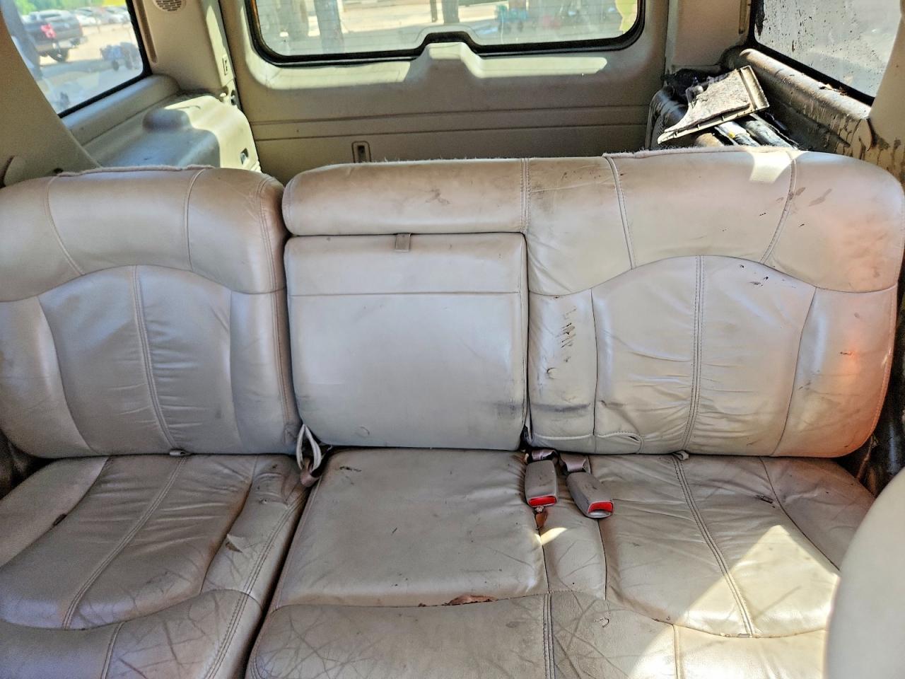 2001 CHEVROLET TAHOE K1500 photo 19