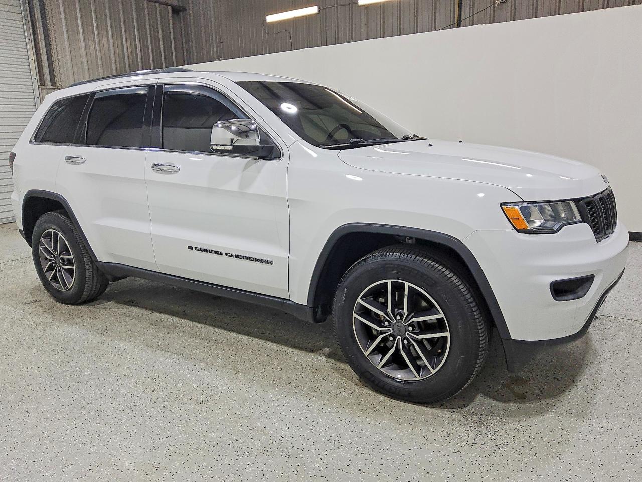 2019 JEEP GRAND CHEROKEE LIMITED photo 4
