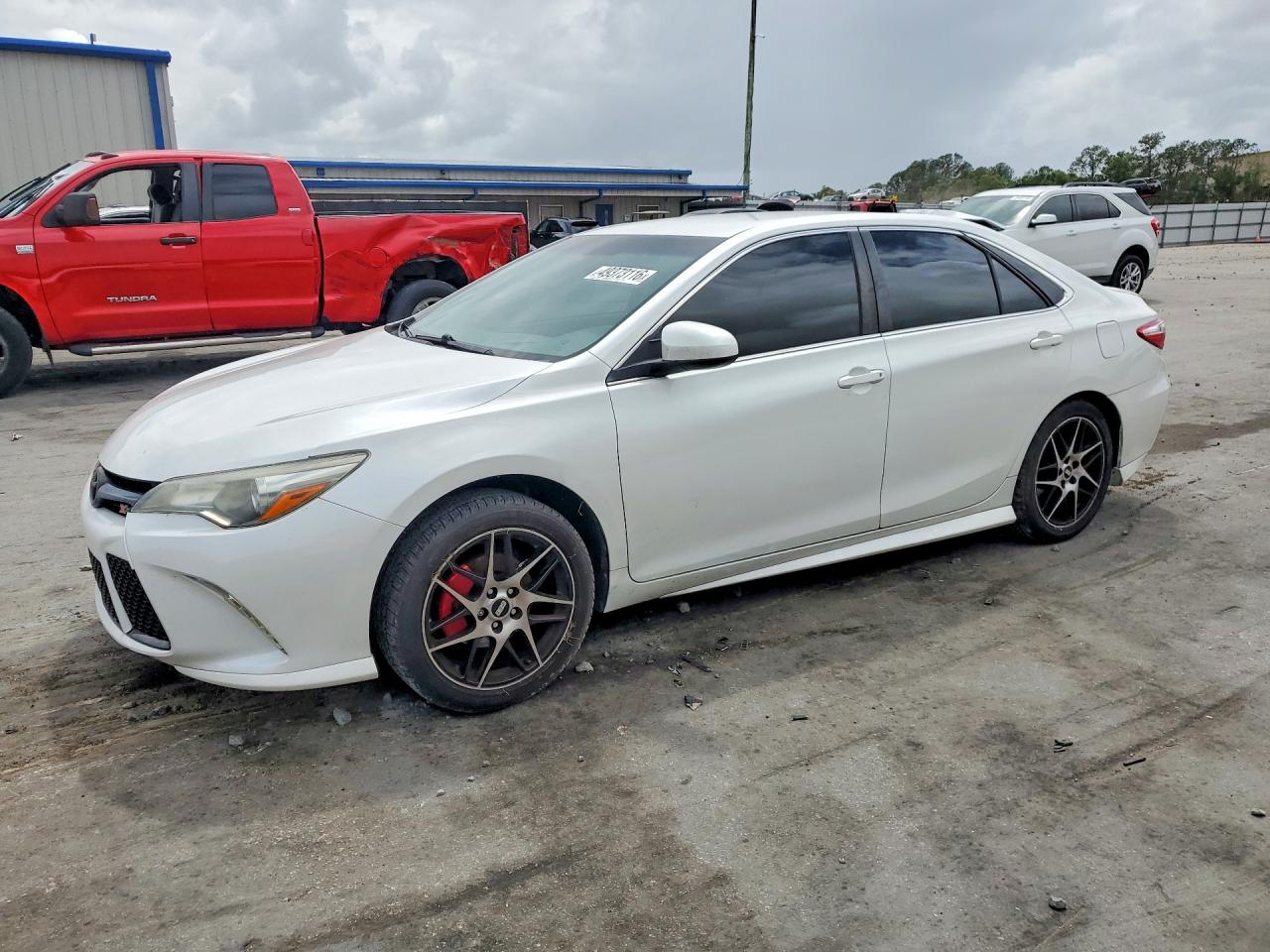 2017 TOYOTA CAMRY