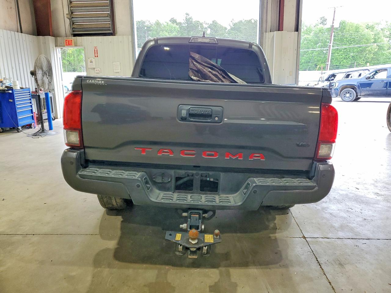 2019 TOYOTA TACOMA TRD OFF-ROAD photo 16