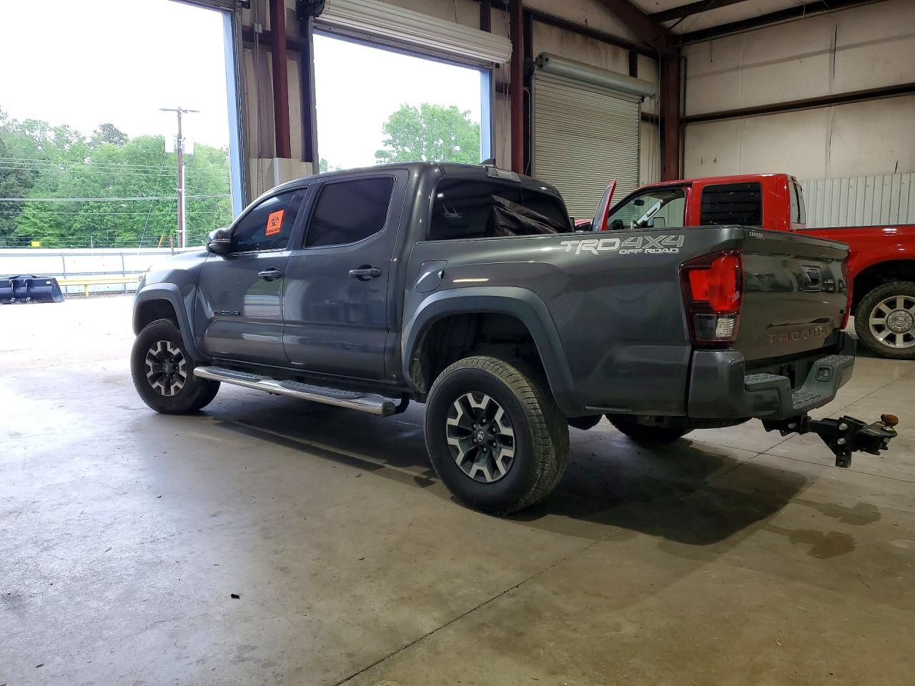 2019 TOYOTA TACOMA TRD OFF-ROAD photo 4