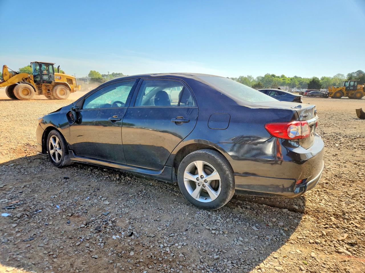2013 TOYOTA COROLLA S photo 4