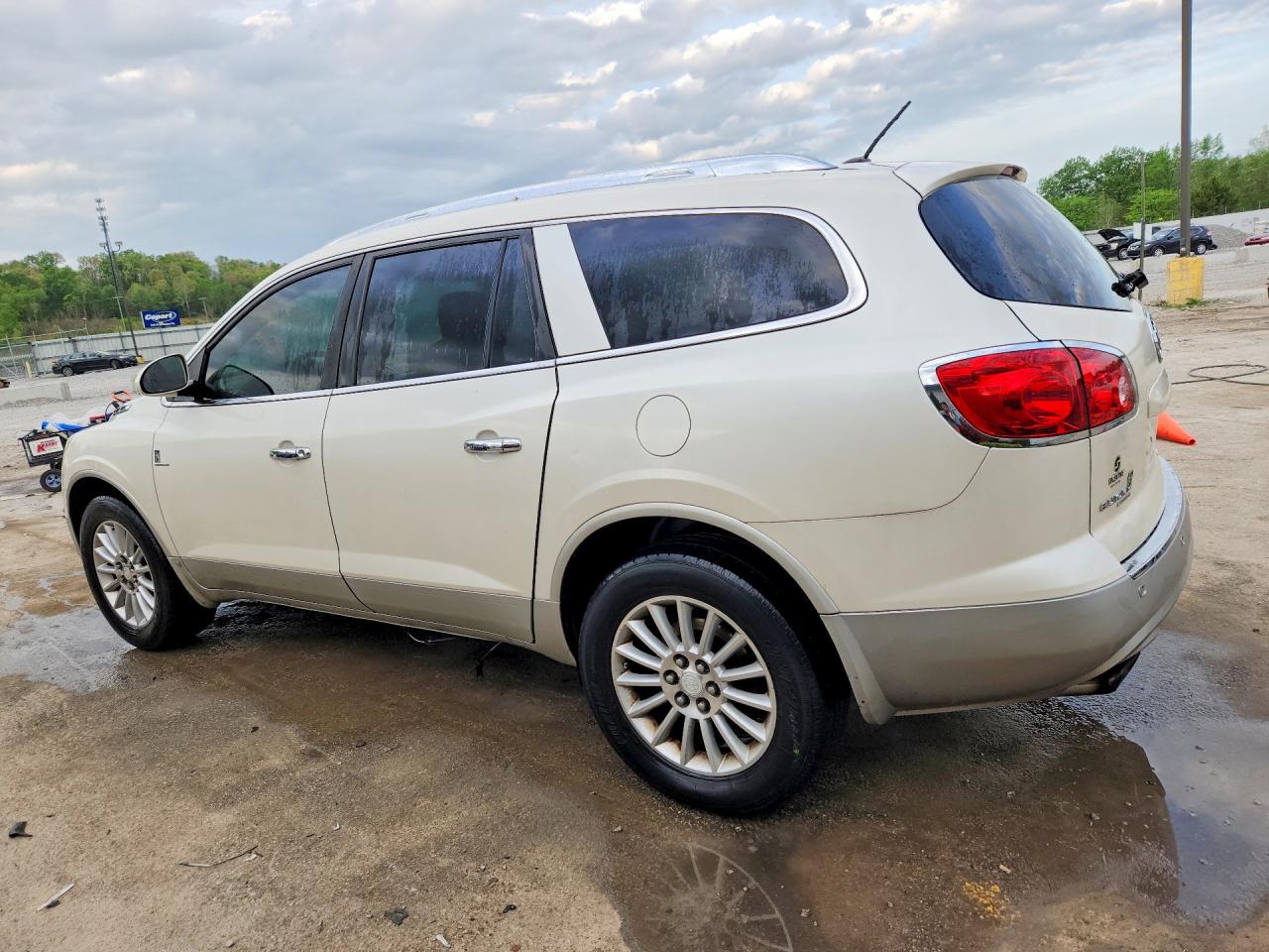 2008 BUICK ENCLAVE CXL photo 3