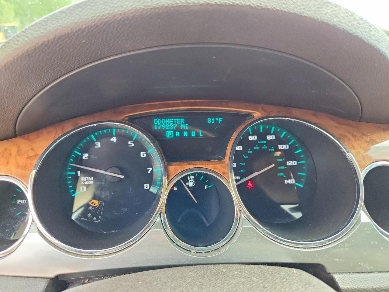 2008 BUICK ENCLAVE CXL photo 17