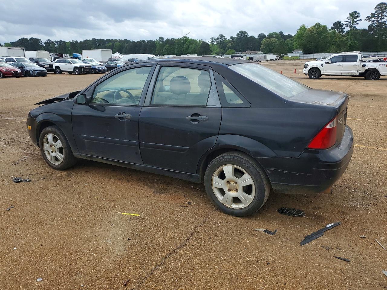 2007 FORD FOCUS ZX4 photo 4