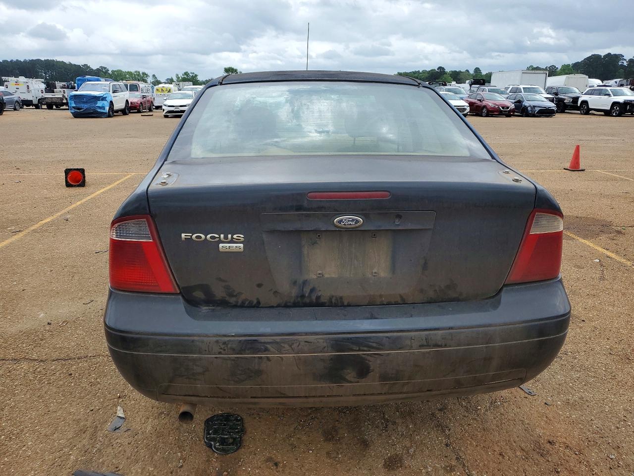 2007 FORD FOCUS ZX4 photo 16