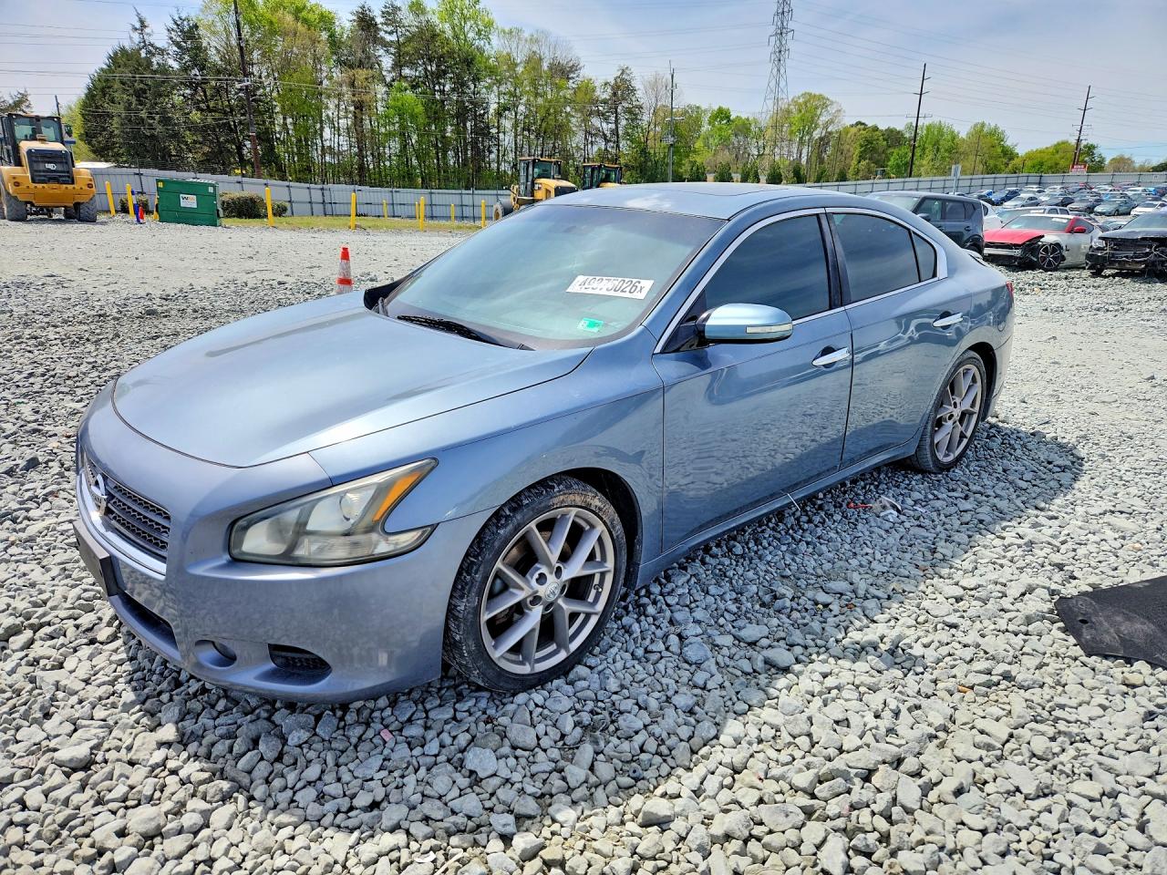 2011 NISSAN MAXIMA