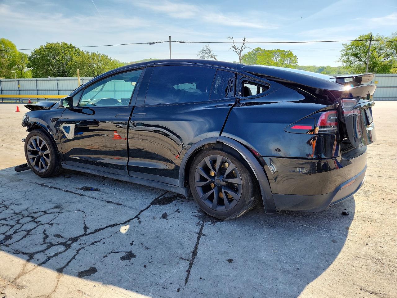 2023 TESLA MODEL X photo 2