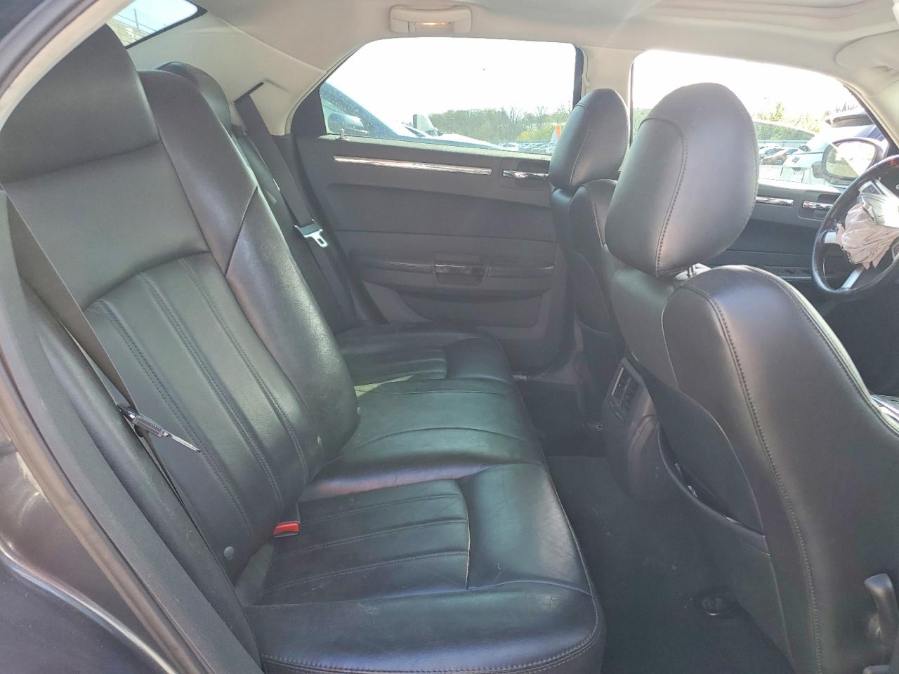 2008 CHRYSLER 300C photo 28