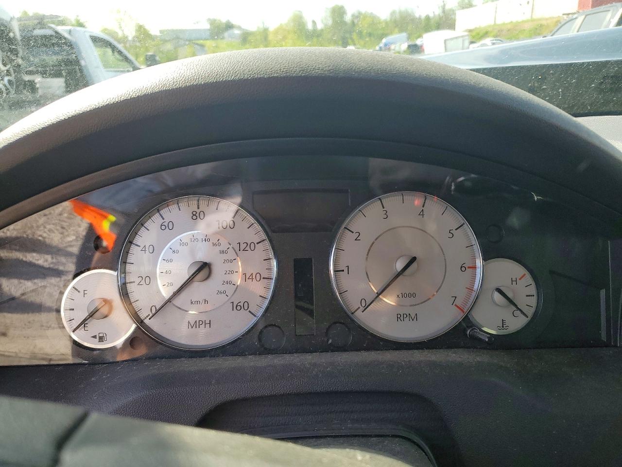 2008 CHRYSLER 300C photo 25