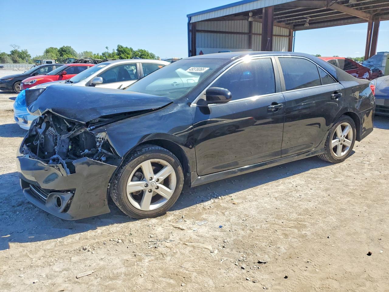 2014 TOYOTA CAMRY