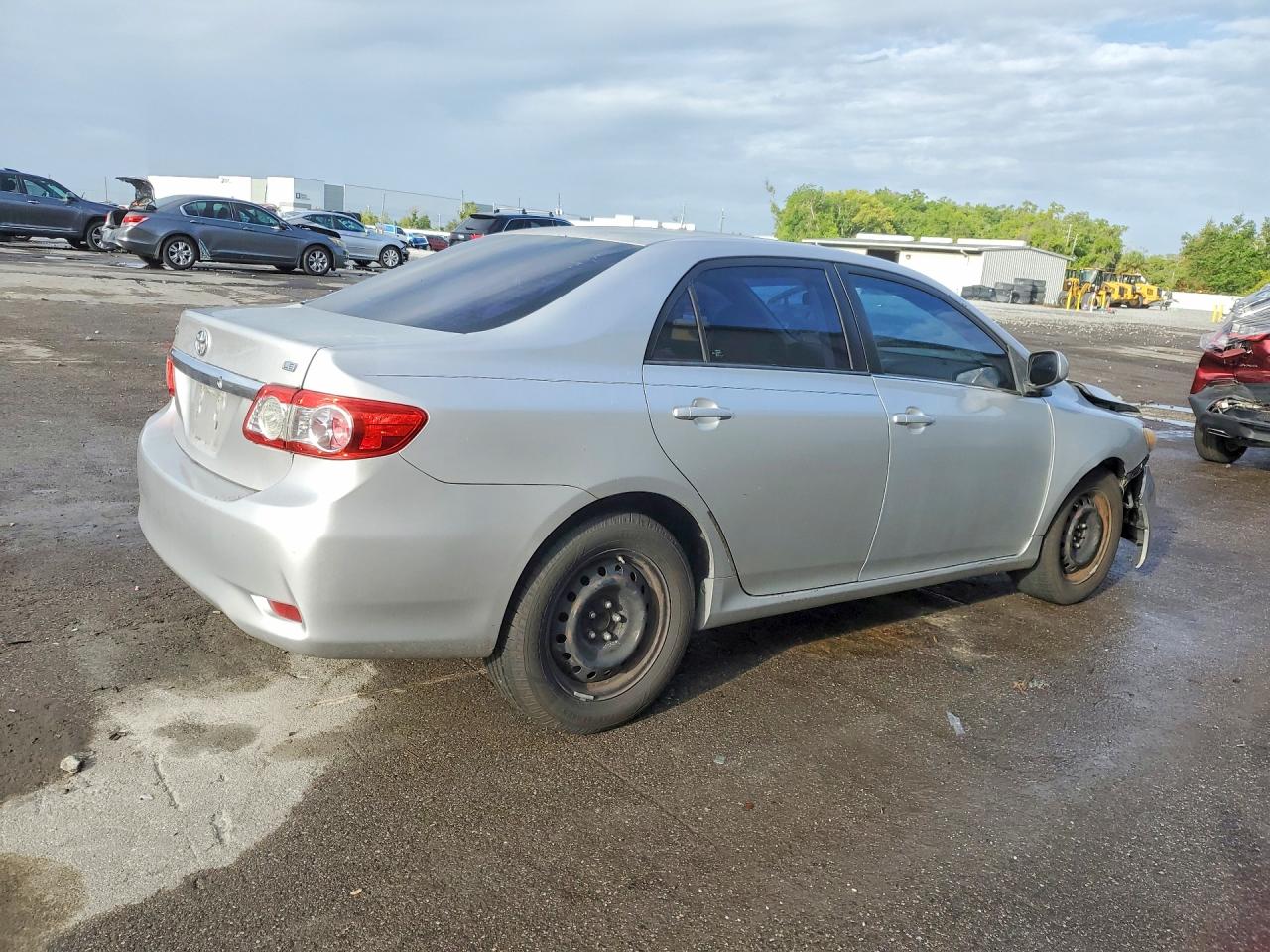 2012 TOYOTA COROLLA LE photo 5