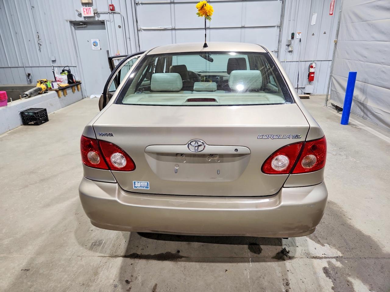 2007 TOYOTA COROLLA LE photo 6