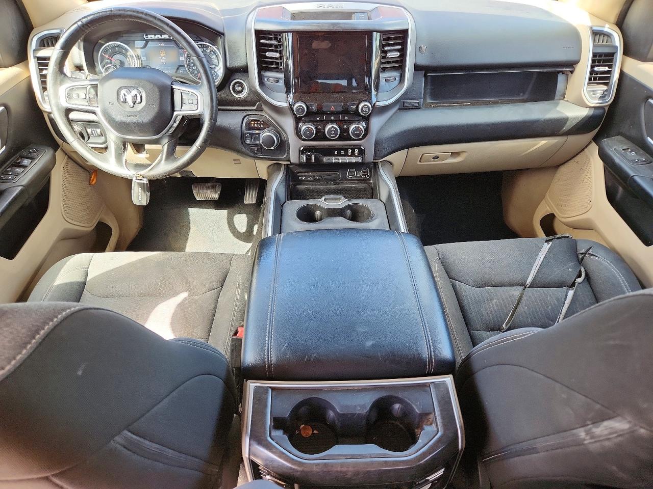 2019 RAM 1500 BIG HORN photo 22
