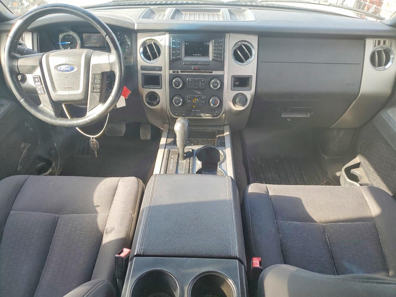 2017 FORD EXPEDITION XLT photo 22