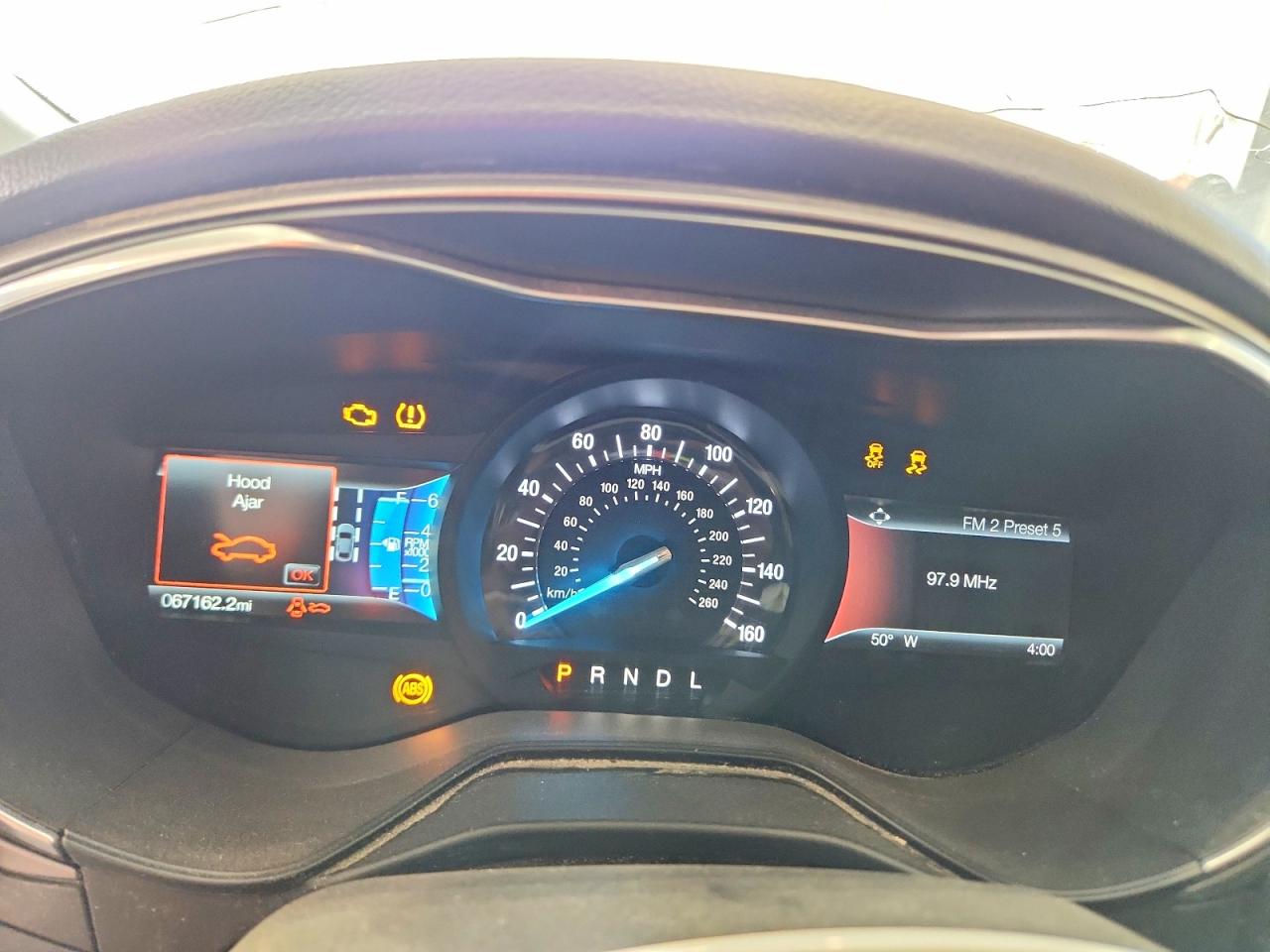 2020 FORD FUSION SE photo 17