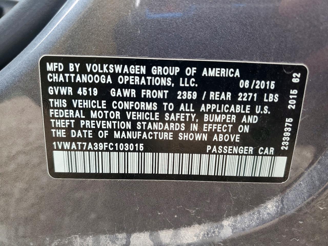 2015 VOLKSWAGEN PASSAT S photo 12