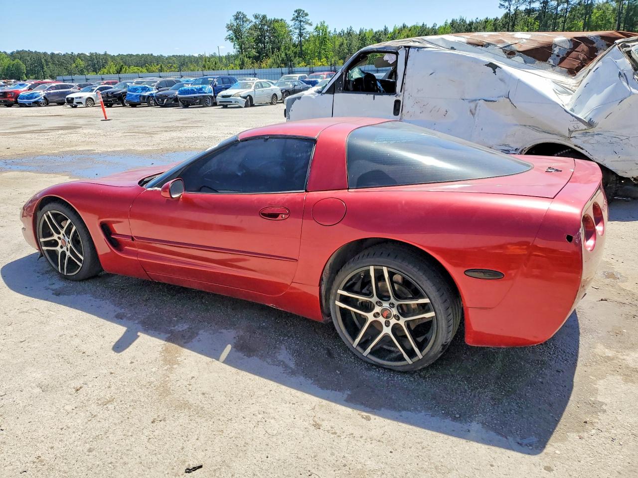 2004 CHEVROLET CORVETTE photo 2