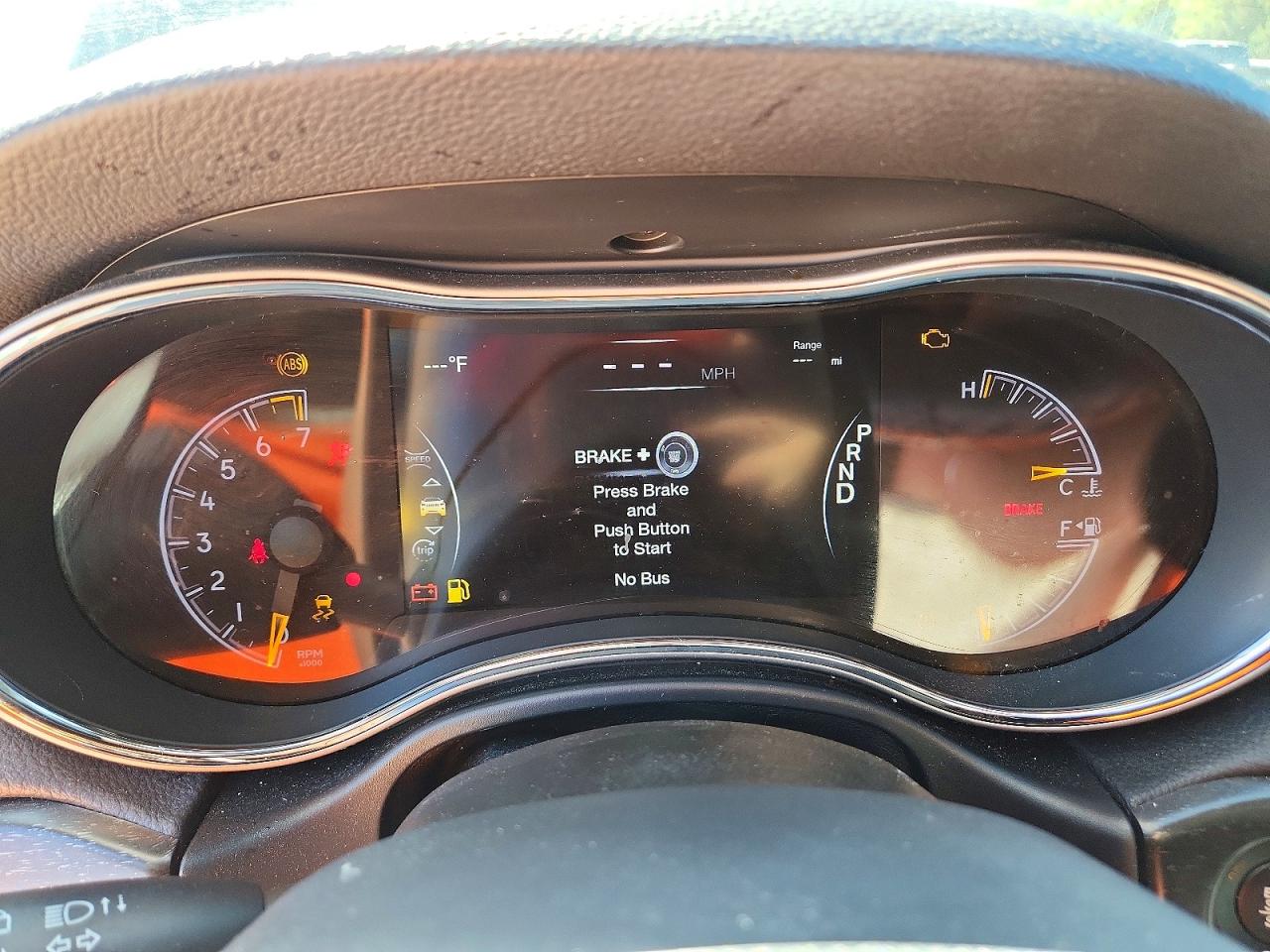 2018 JEEP GRAND CHEROKEE LAREDO photo 17