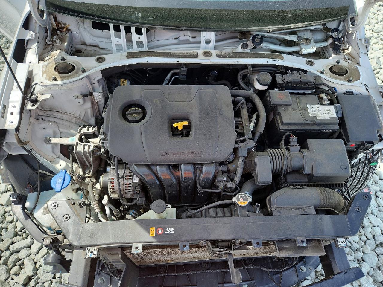 2020 HYUNDAI ELANTRA SE photo 31