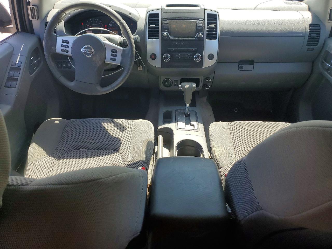 2018 NISSAN FRONTIER SV photo 22
