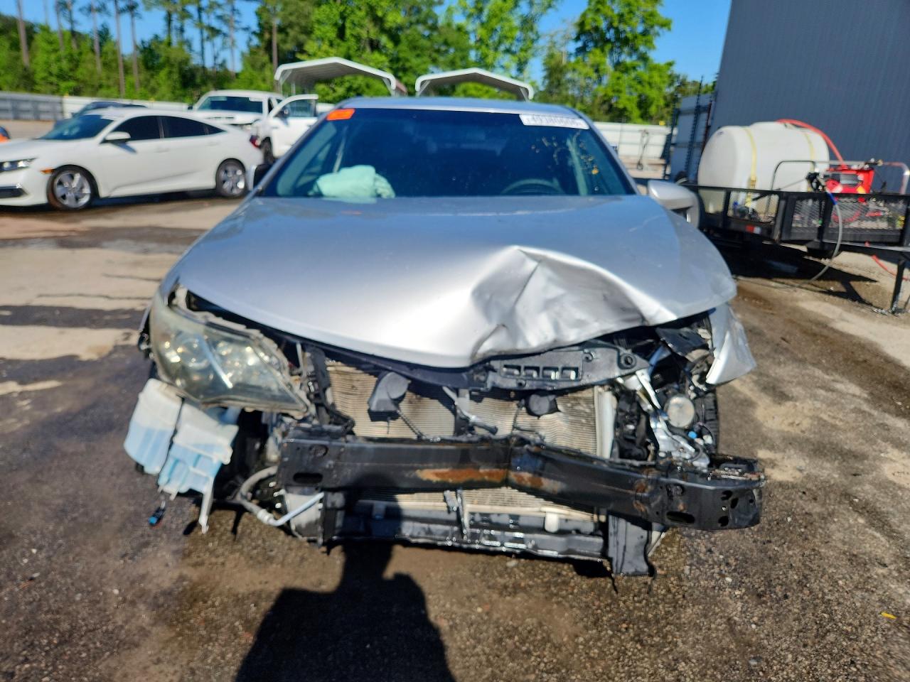 2014 TOYOTA CAMRY SE photo 5