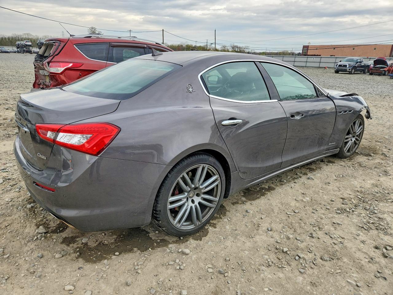 2018 MASERATI GHIBLI S photo 5