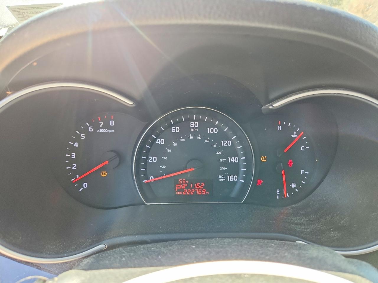 2014 KIA SORENTO LX photo 25