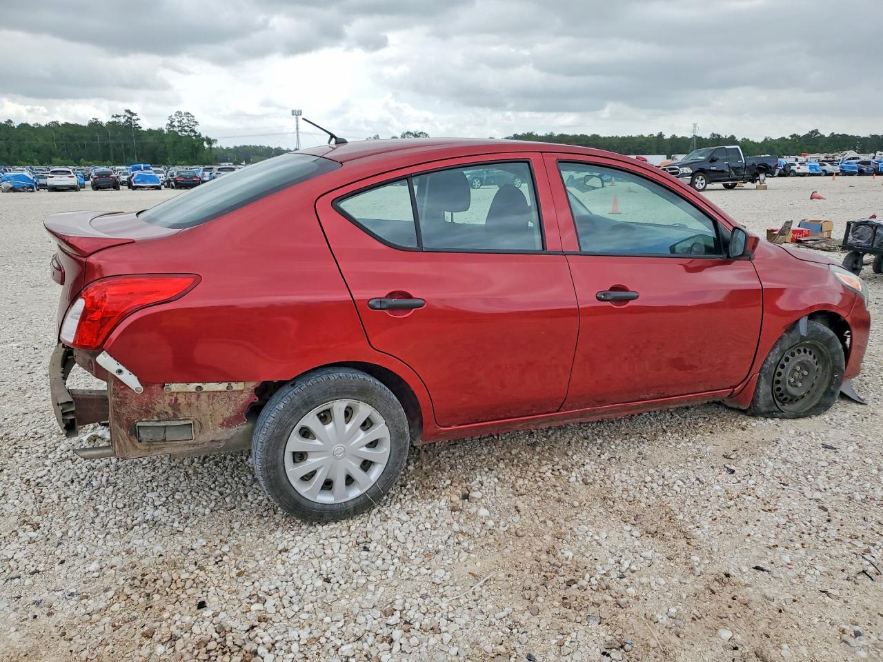 2018 NISSAN VERSA S PLUS photo 3