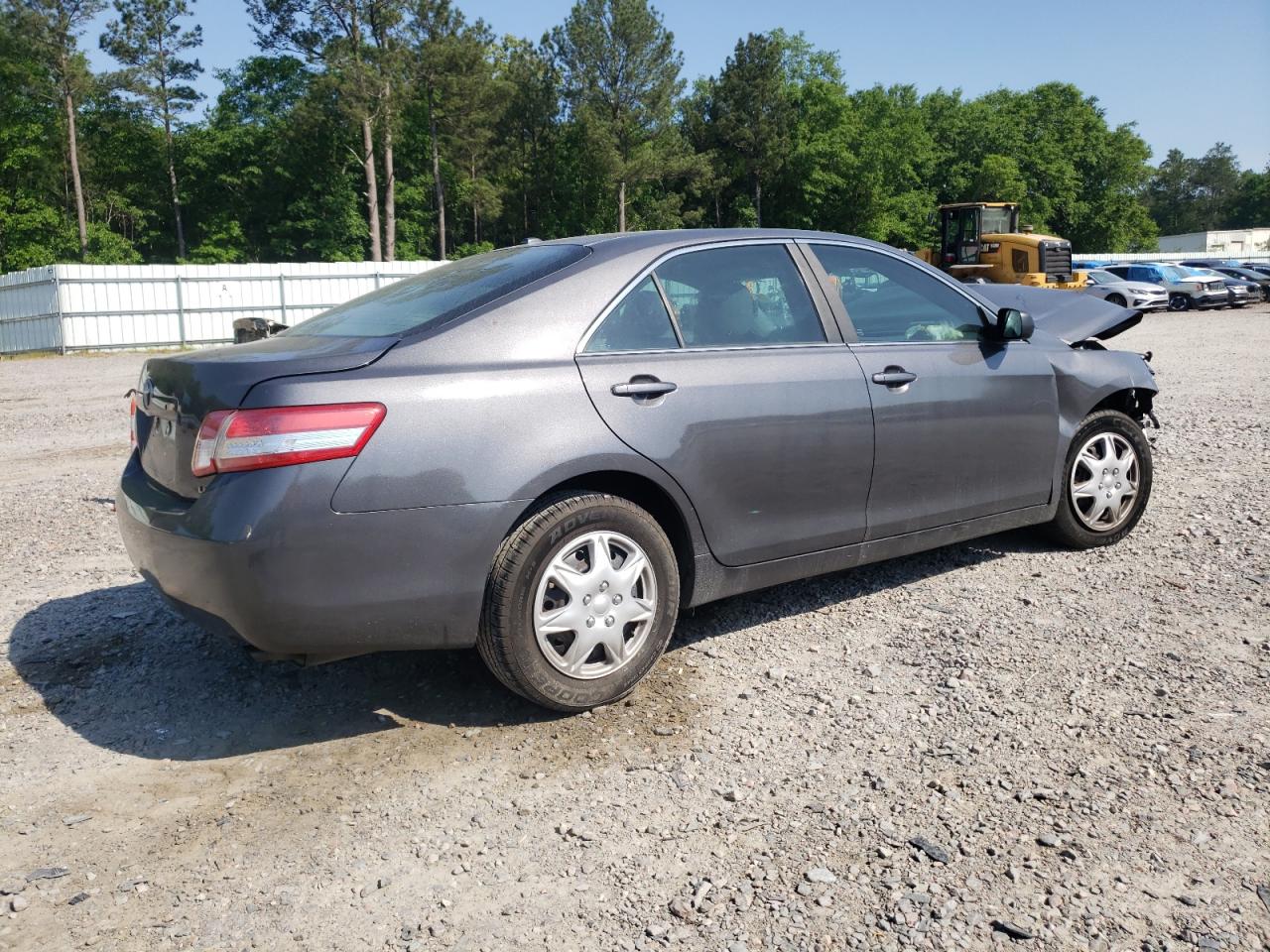 2011 TOYOTA CAMRY BASE photo 5