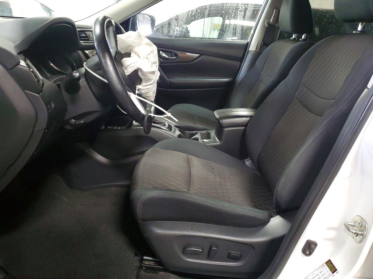 2019 NISSAN ROGUE SV photo 13