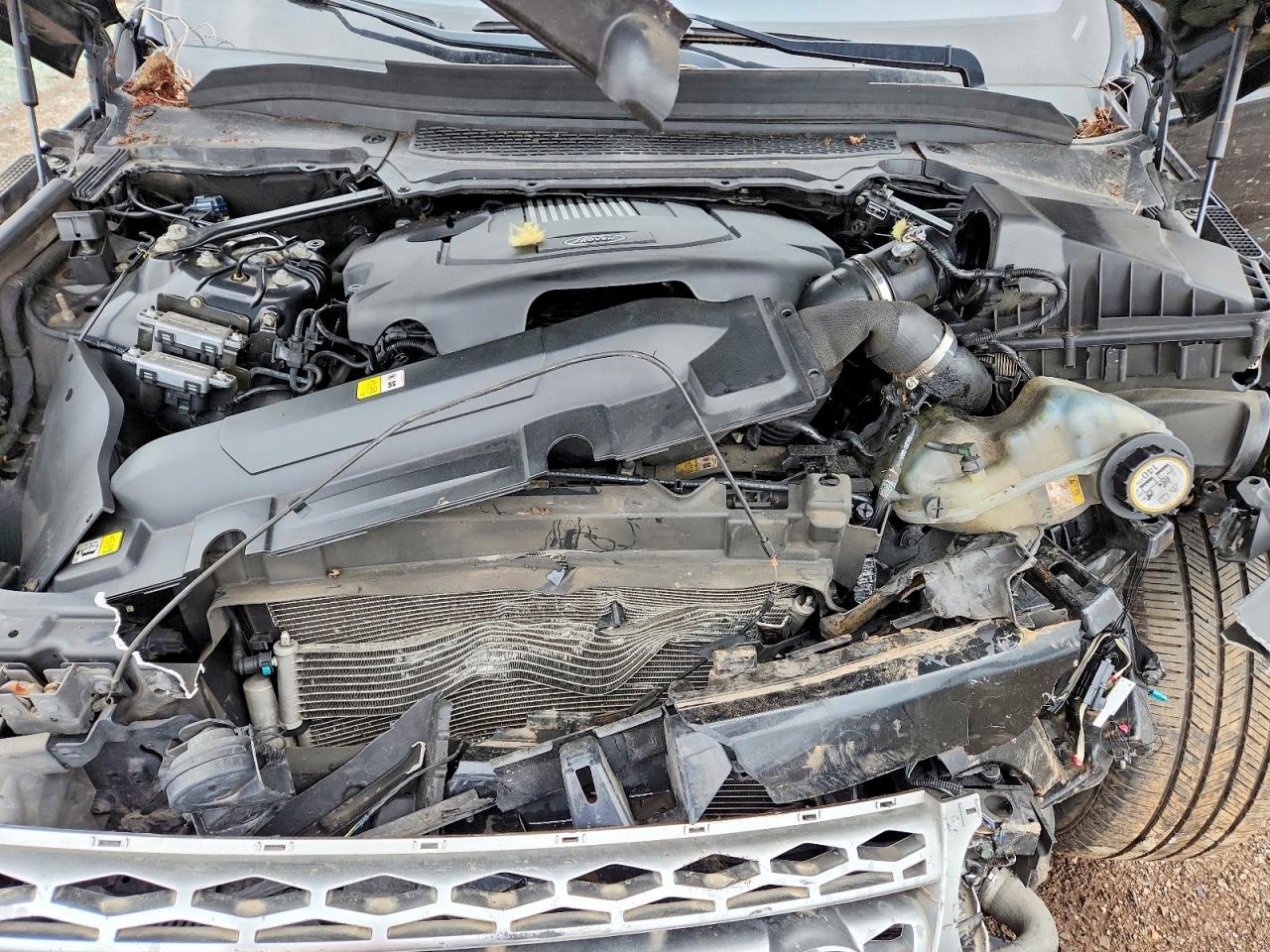 2016 LAND ROVER RANGE ROVER SPORT HSE photo 23