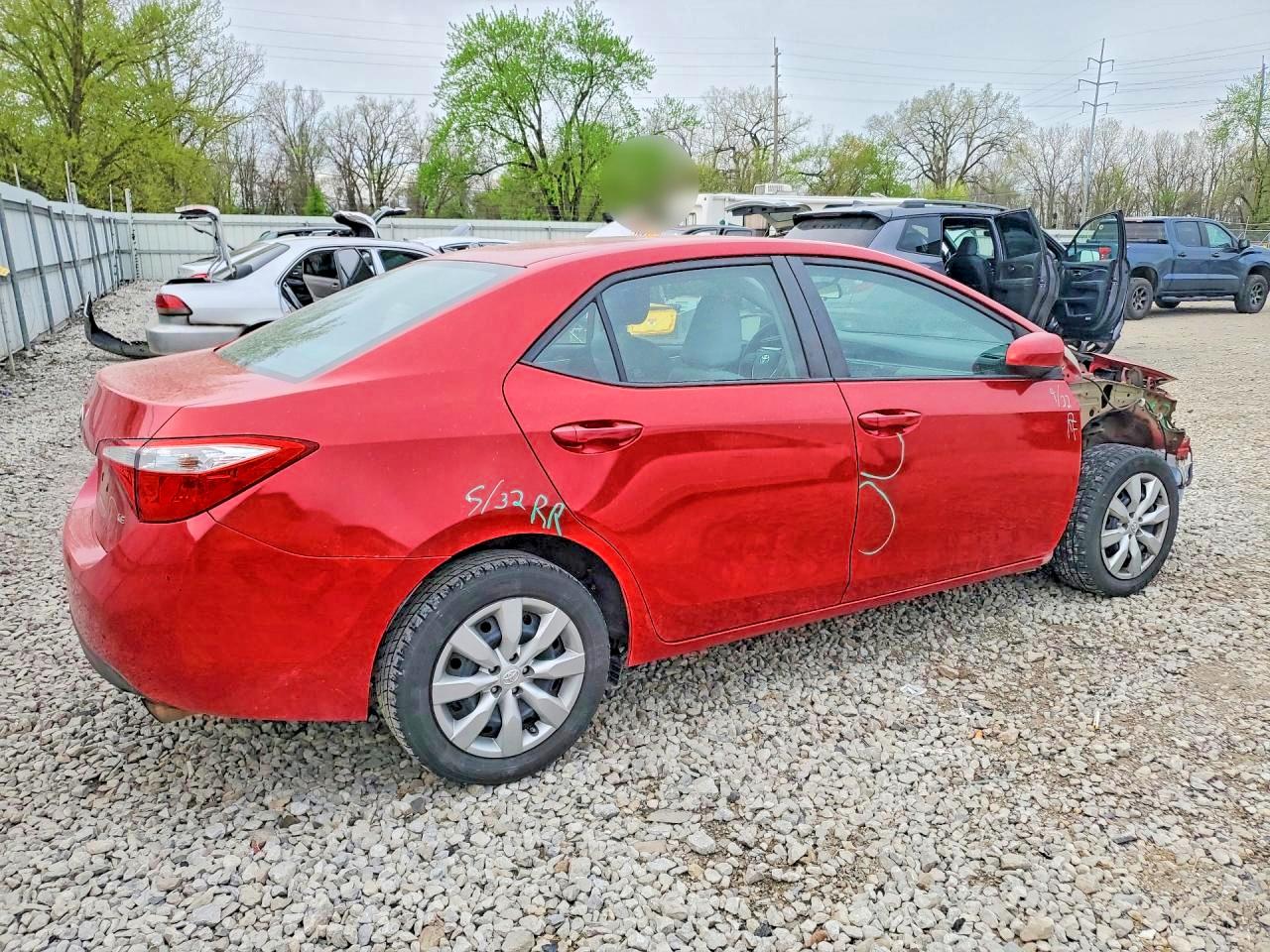 2016 TOYOTA COROLLA LE photo 7