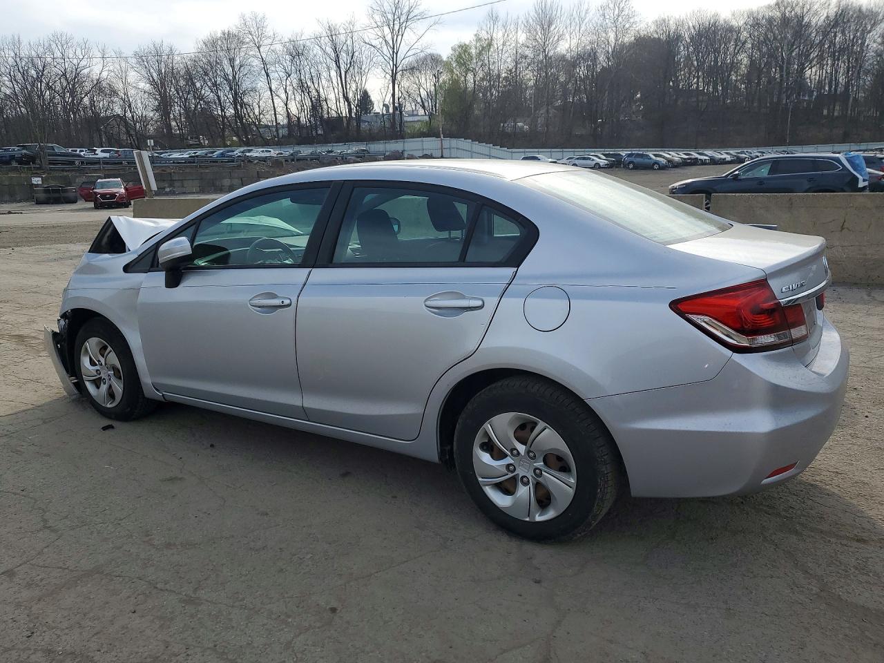 2015 HONDA CIVIC LX photo 4