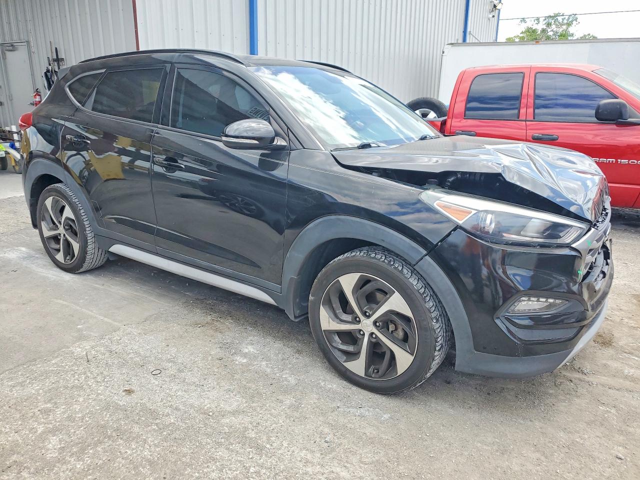 2018 HYUNDAI TUCSON VALUE photo 10