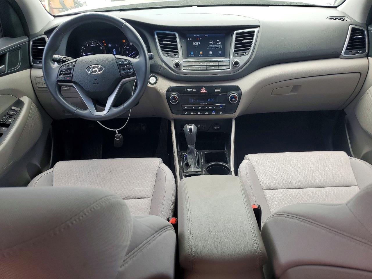 2018 HYUNDAI TUCSON VALUE photo 22
