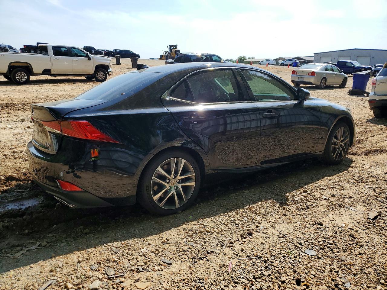 2019 LEXUS IS 300 photo 5