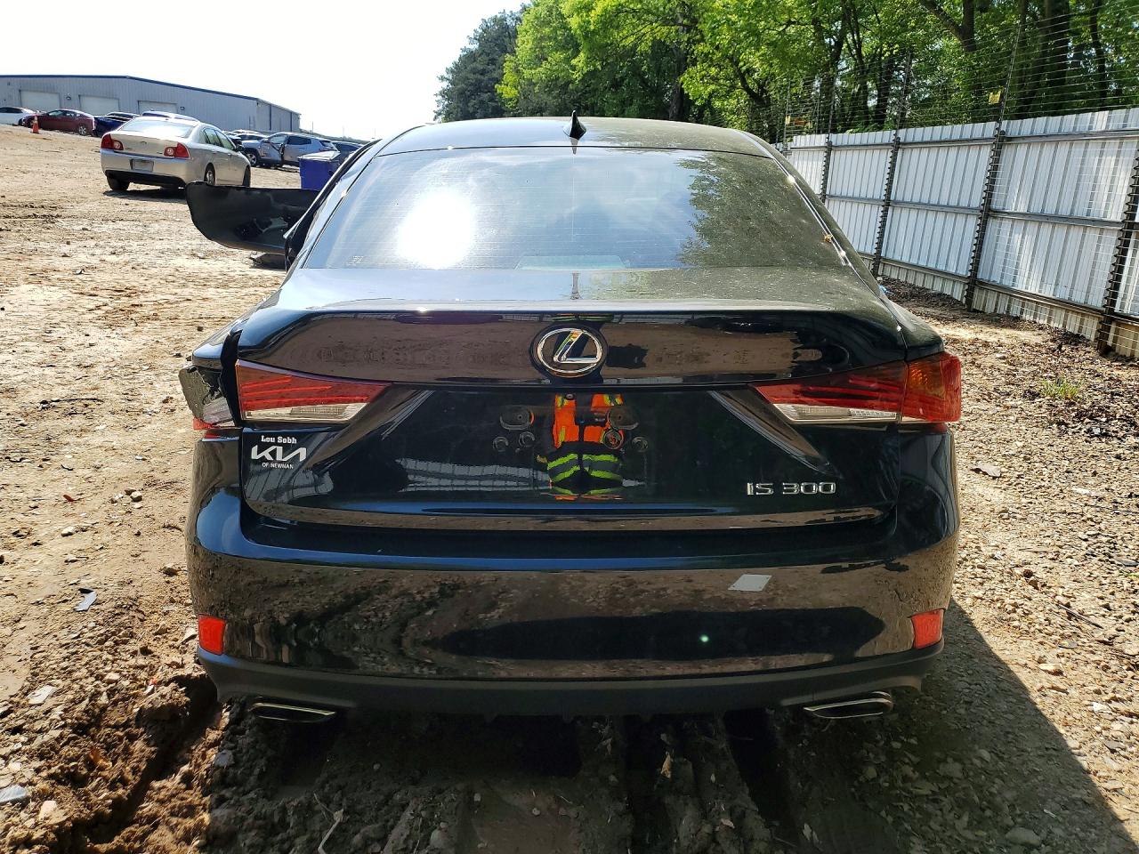 2019 LEXUS IS 300 photo 11