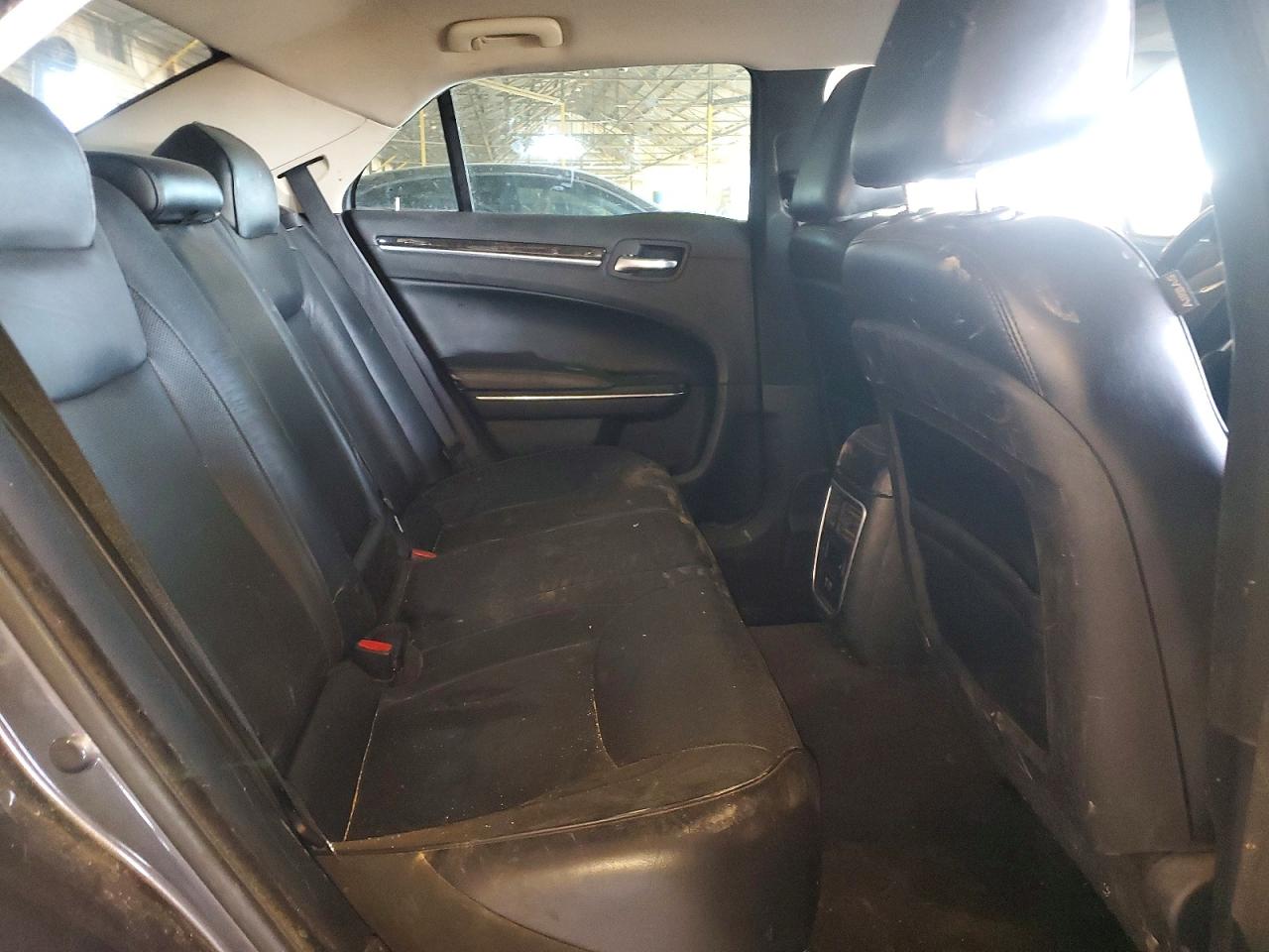 2018 CHRYSLER 300 LIMITED photo 10