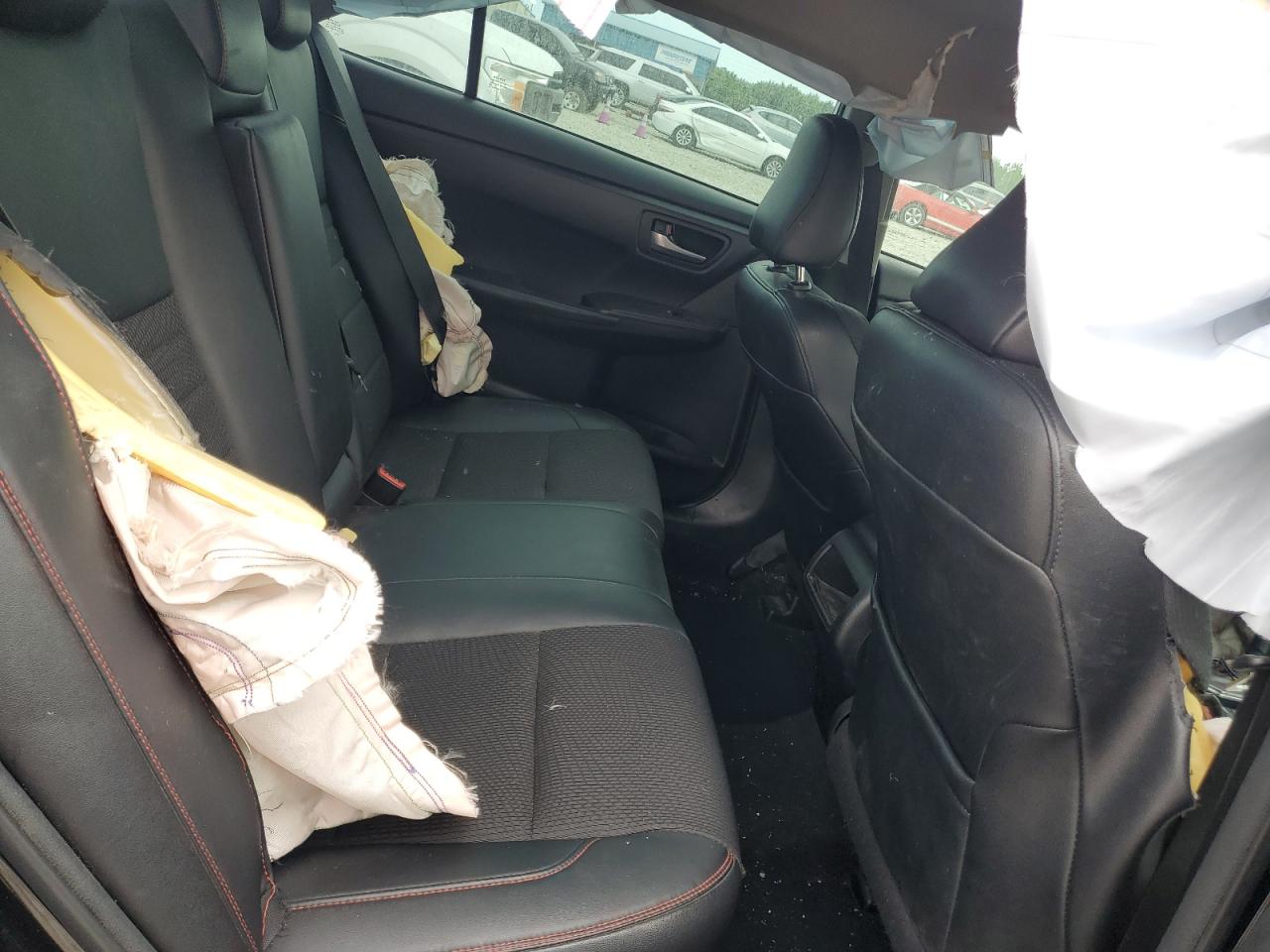 2017 TOYOTA CAMRY SE photo 28