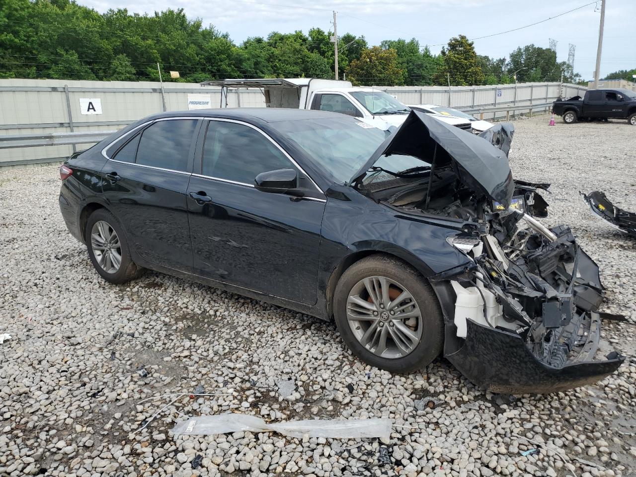 2017 TOYOTA CAMRY SE photo 10
