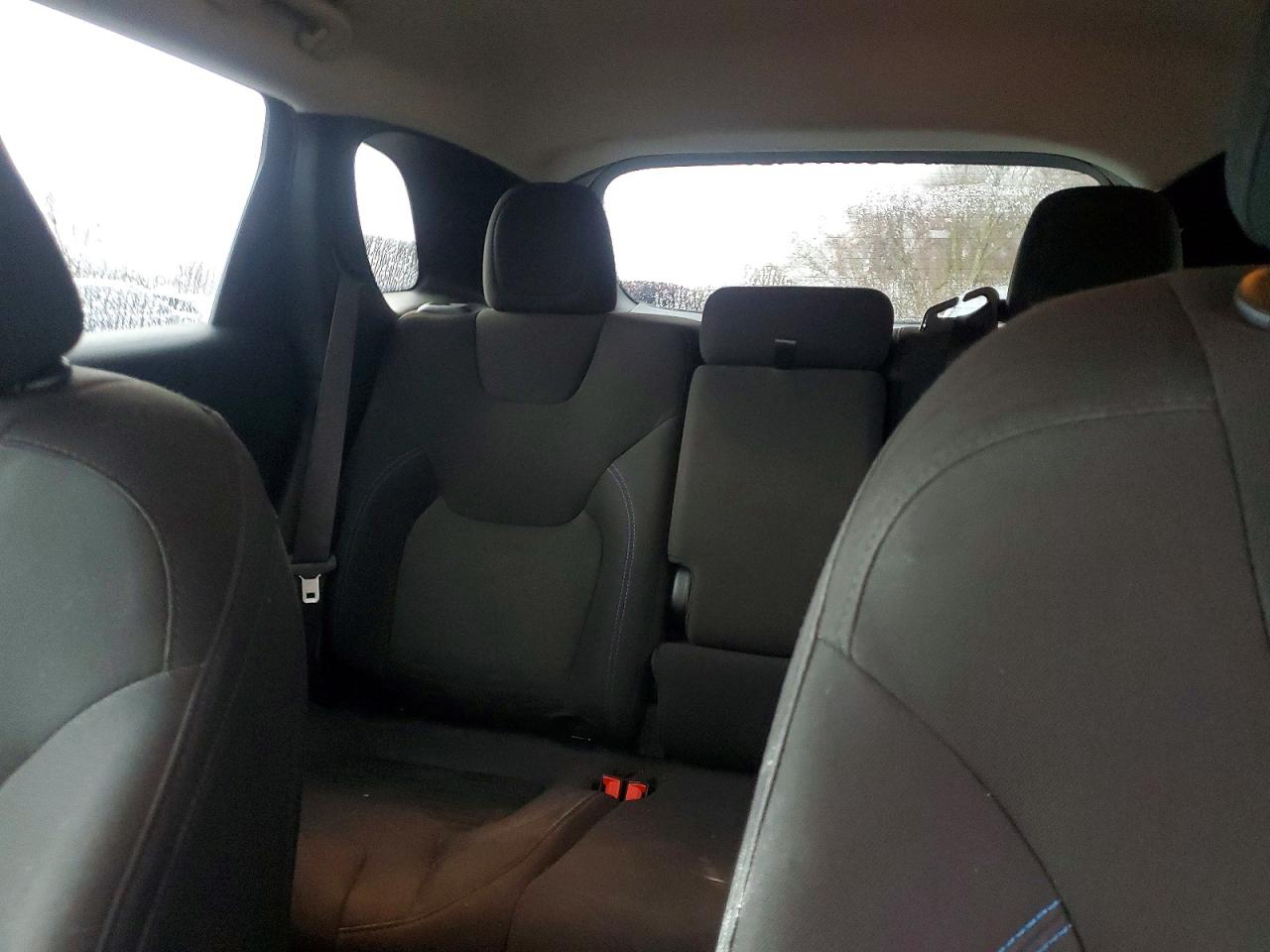 2019 JEEP CHEROKEE SPORT photo 28