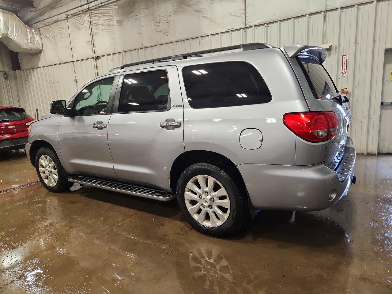 2011 TOYOTA SEQUOIA PLATINUM photo 3