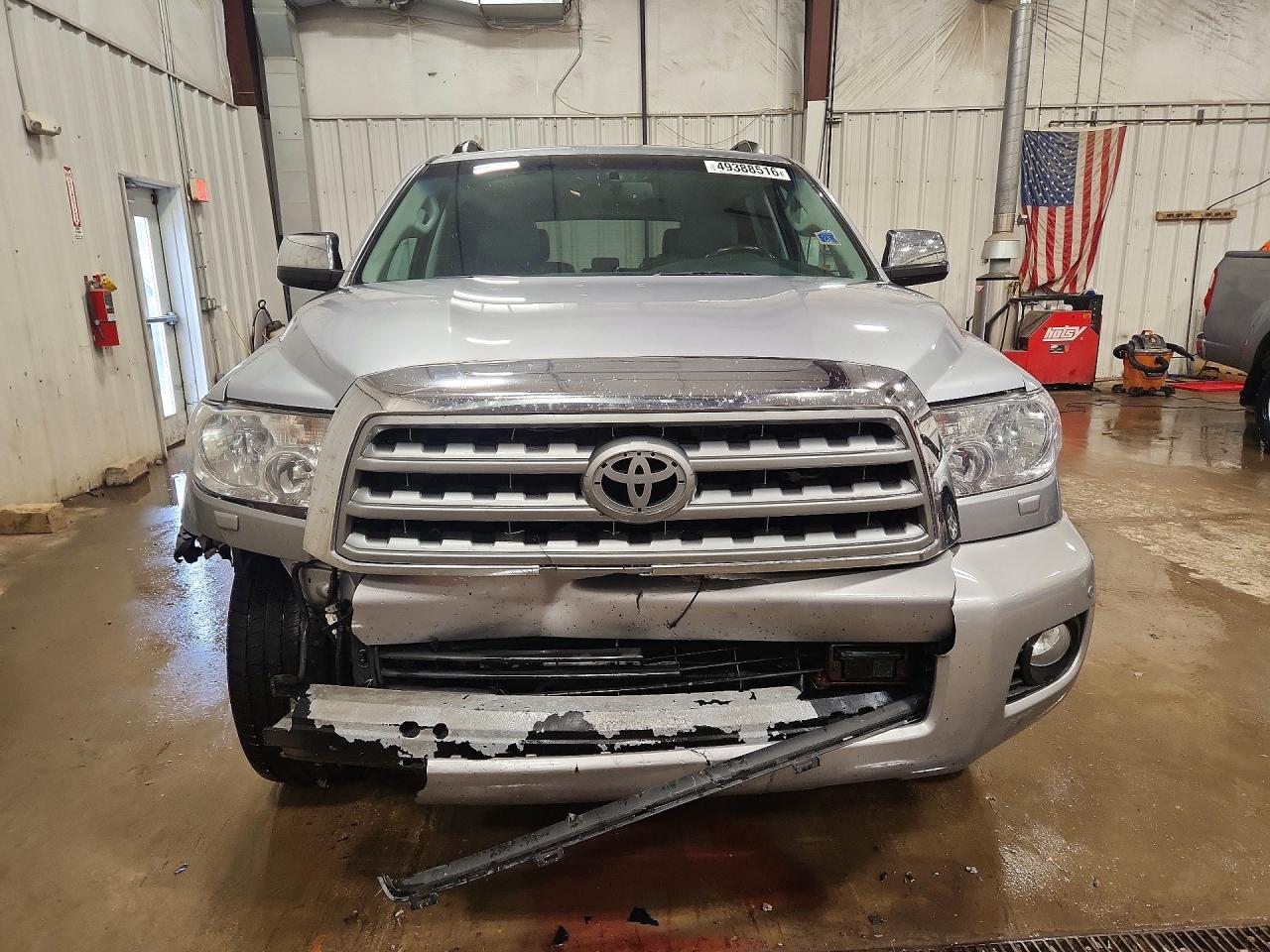 2011 TOYOTA SEQUOIA PLATINUM photo 9
