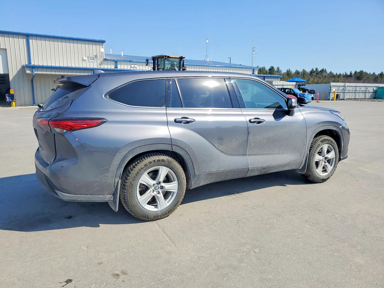 2021 TOYOTA HIGHLANDER LE photo 5
