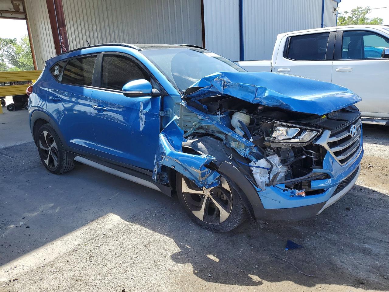 2017 HYUNDAI TUCSON VALUE photo 7