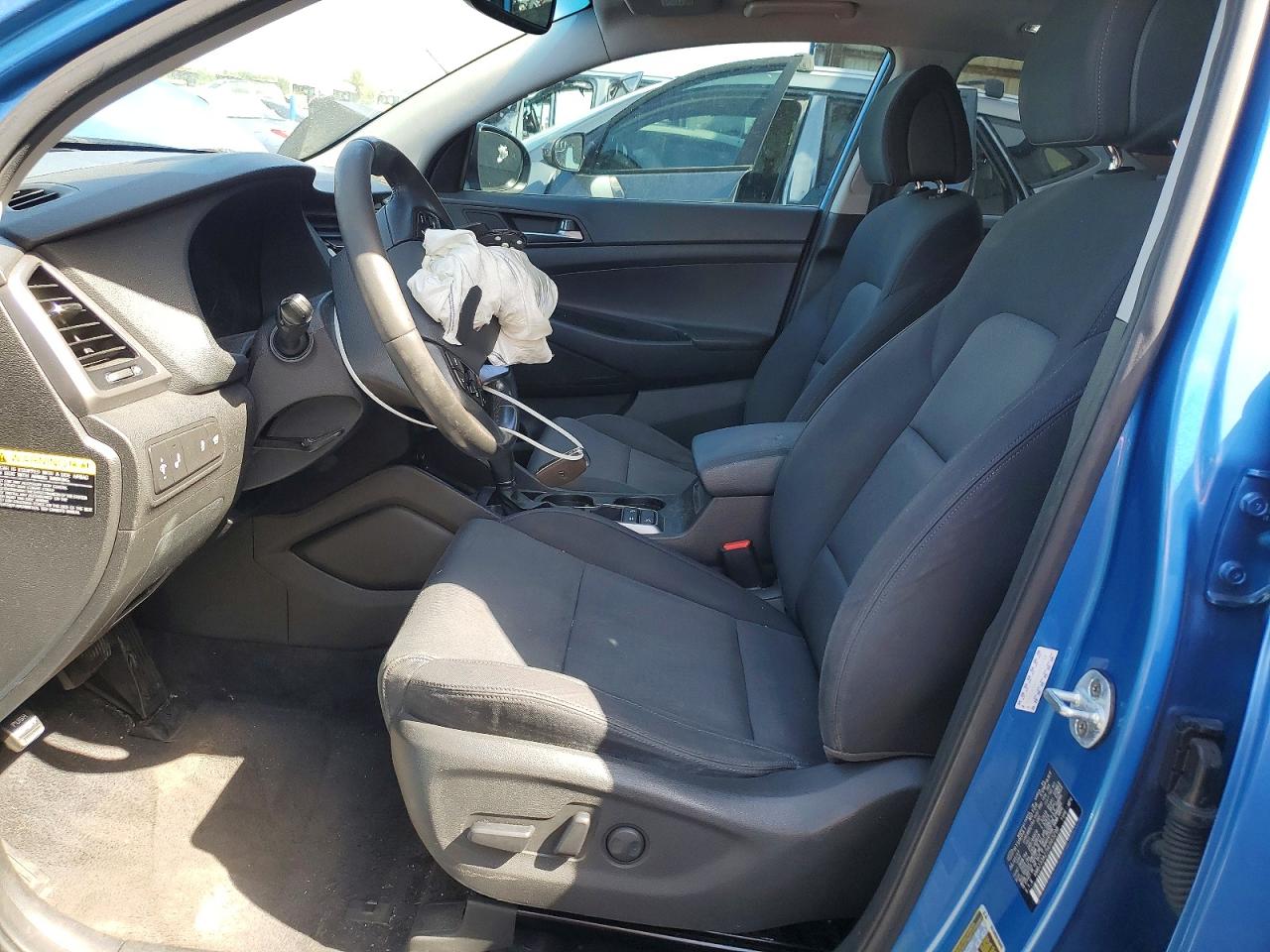 2017 HYUNDAI TUCSON VALUE photo 13