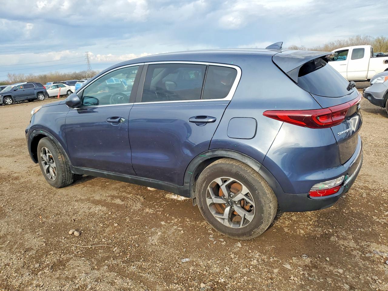 2020 KIA SPORTAGE LX photo 3