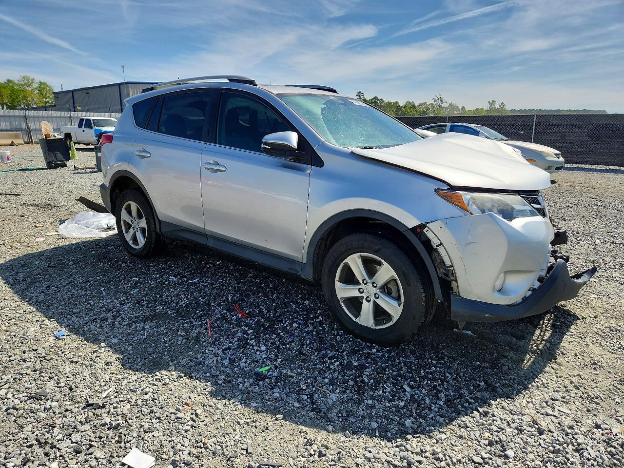 2014 TOYOTA RAV4 XLE photo 7